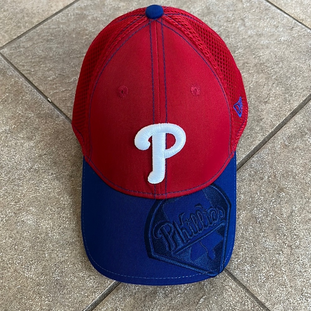 Fitted New Era Phillies Baseball Hat